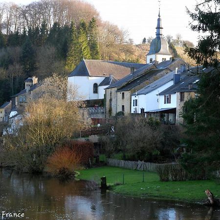 Au Charme Du 13 Faubourg De France A Bouillon Villa Екстериор снимка