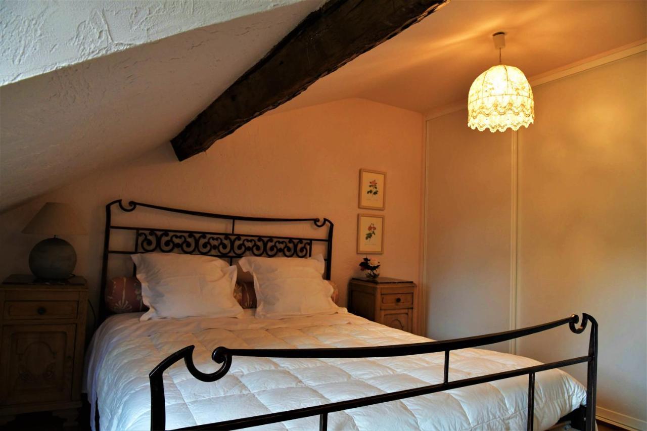 Au Charme Du 13 Faubourg De France A Bouillon Villa Екстериор снимка