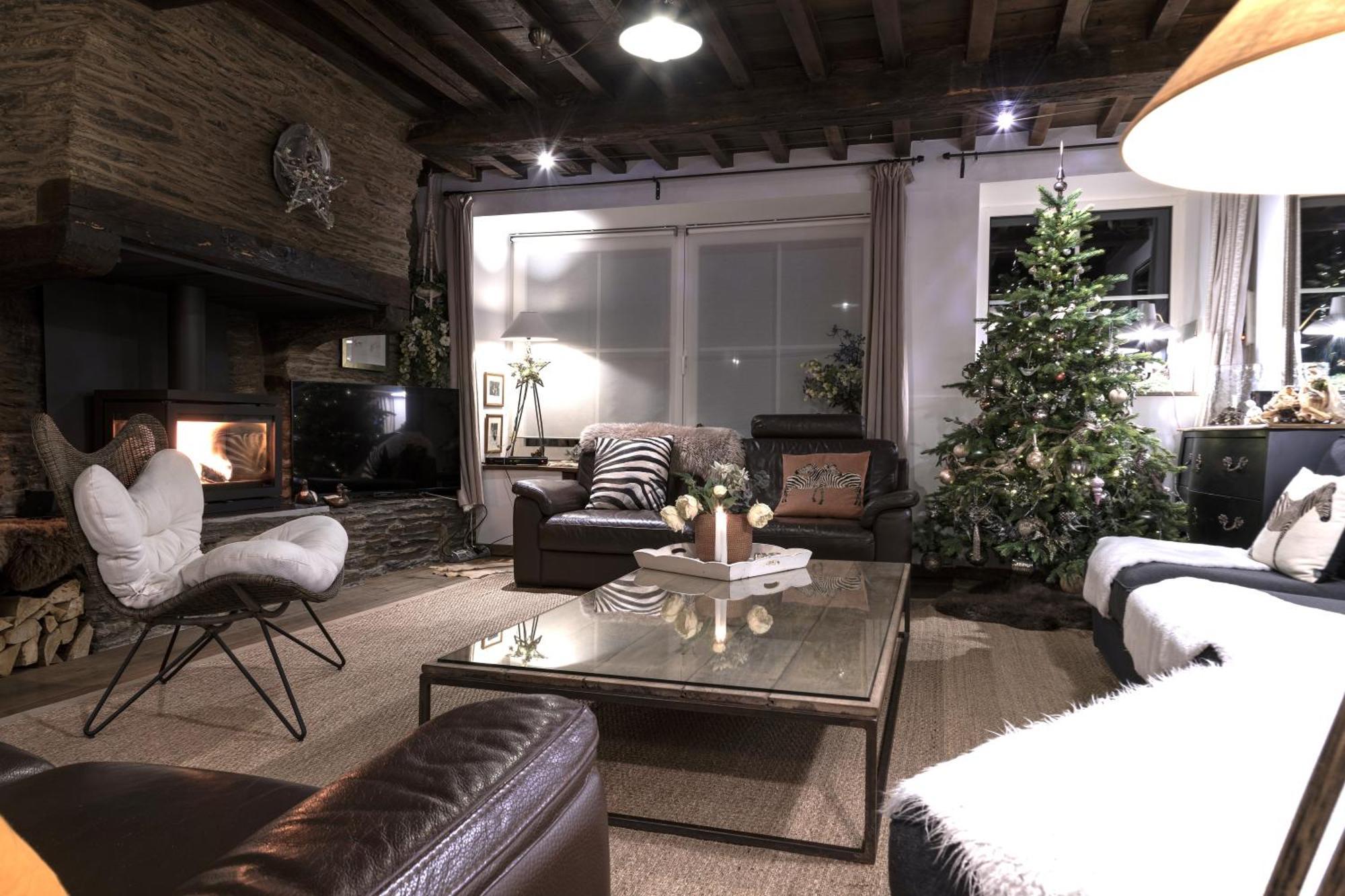 Au Charme Du 13 Faubourg De France A Bouillon Villa Екстериор снимка